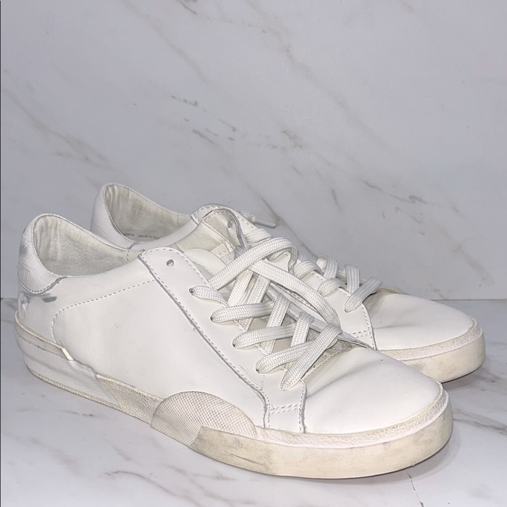 Dolce vita zina 360 white low top sneakers womens 11. (O22)